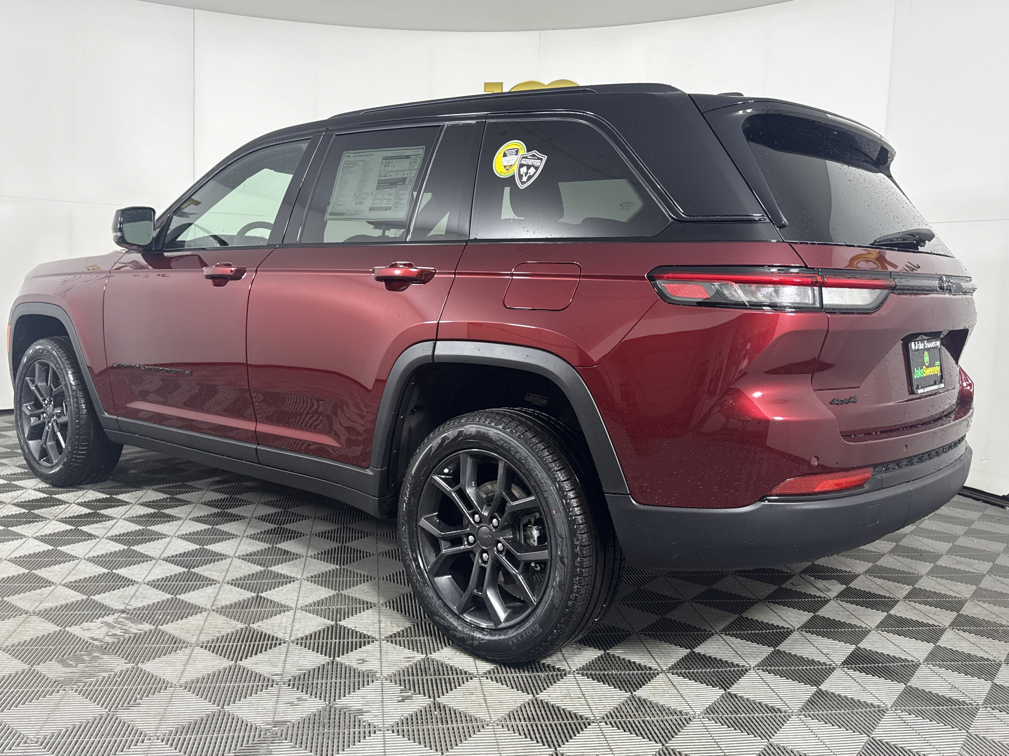 New 2025 Jeep Grand Cherokee Limited AWD/4WD image 6