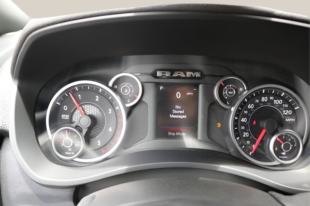 New 2026 RAM 2500 Tradesman AWD/4WD image 25