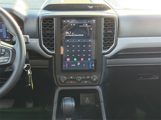 Used 2025 Ford Ranger XL image 11