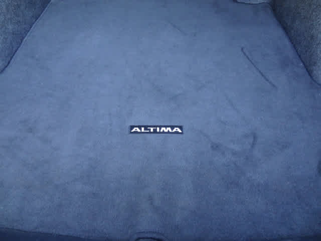 Used 2024 Nissan Altima 2.5 SV w/ SV Premium Package FWD image 10