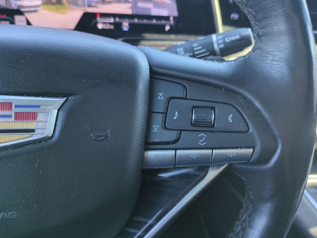 Used 2022 Cadillac Escalade ESV Sport w/ Touring Package image 35