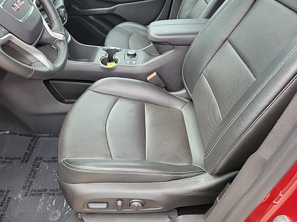 Used 2023 GMC Terrain SLT image 7