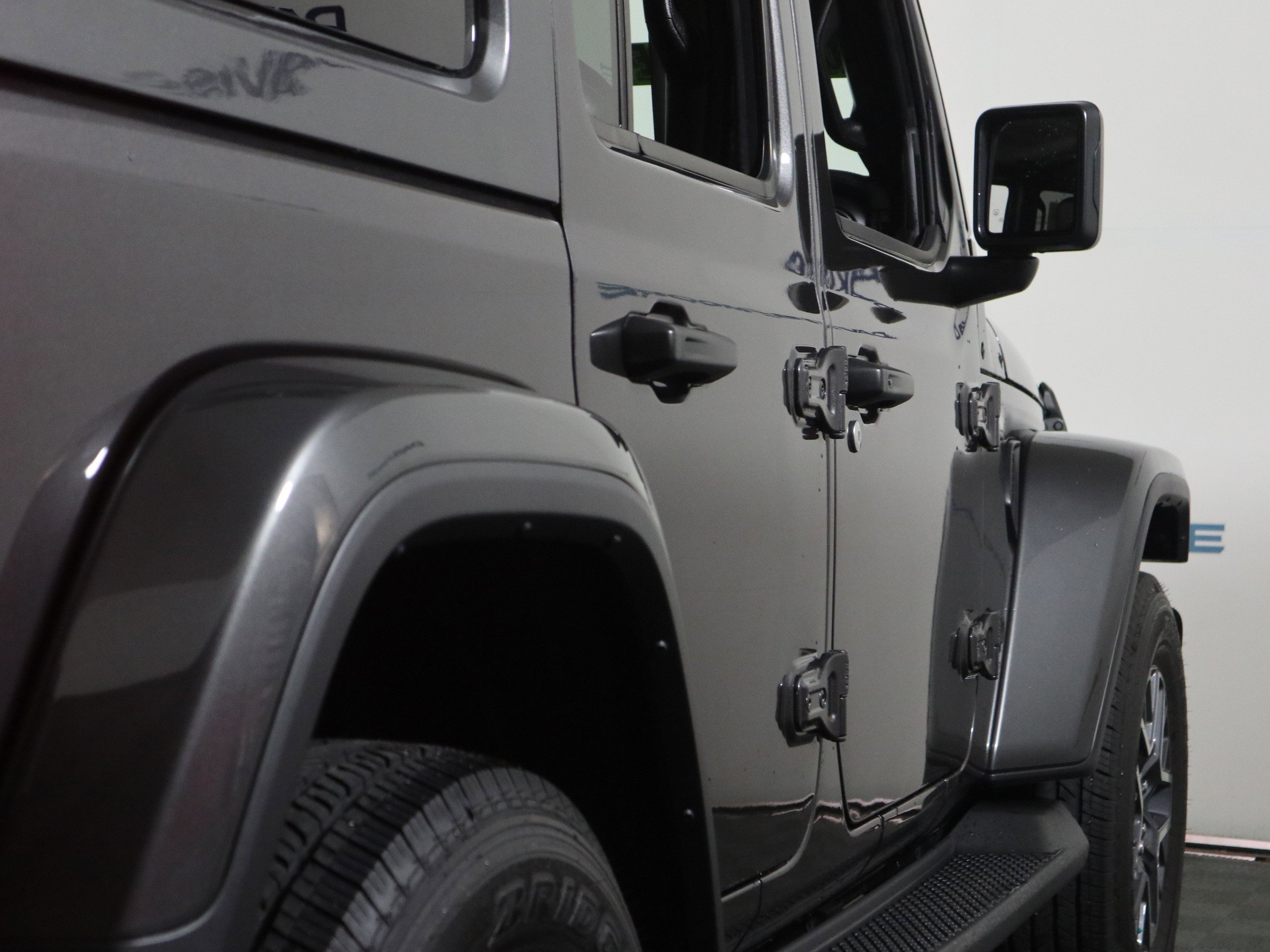 Certified 2025 Jeep Wrangler Unlimited Sahara AWD/4WD image 5