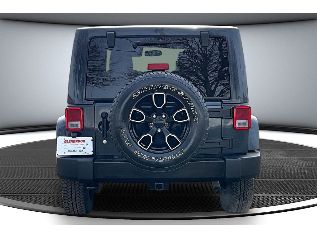 Used 2018 Jeep Wrangler Unlimited Sahara image 5