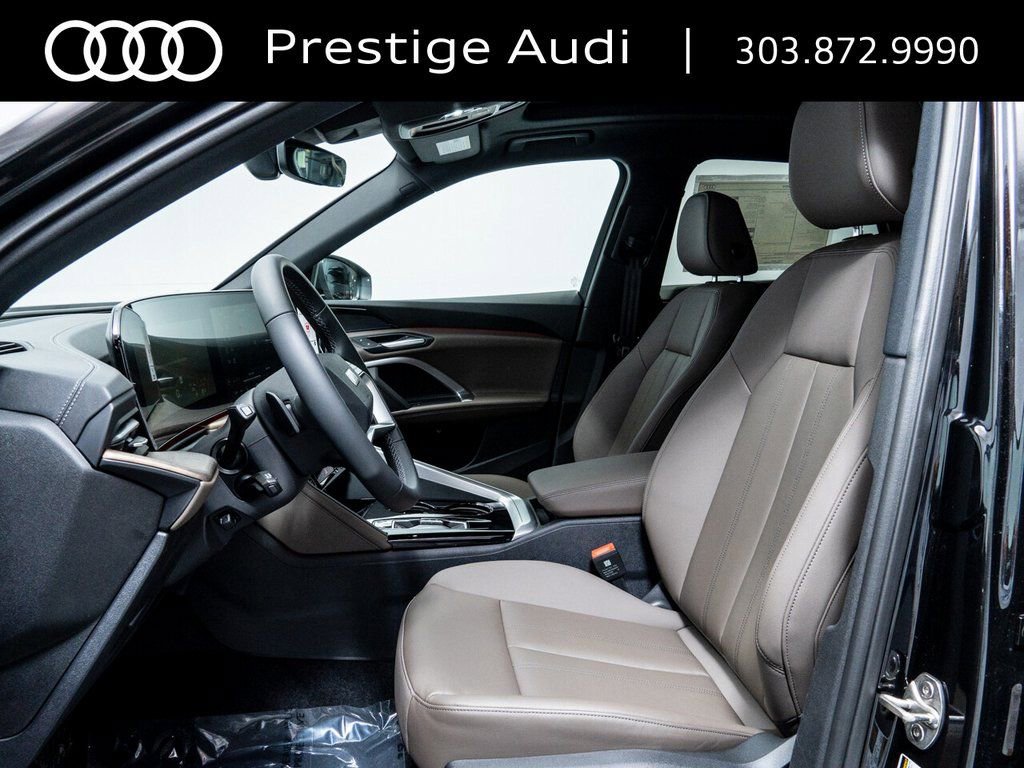 Used 2025 Audi Q5 Premium w/ Convenience Package AWD/4WD image 6