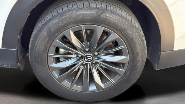 Used 2025 MAZDA CX-70 3.3 Turbo w/ Preferred Package AWD/4WD image 38