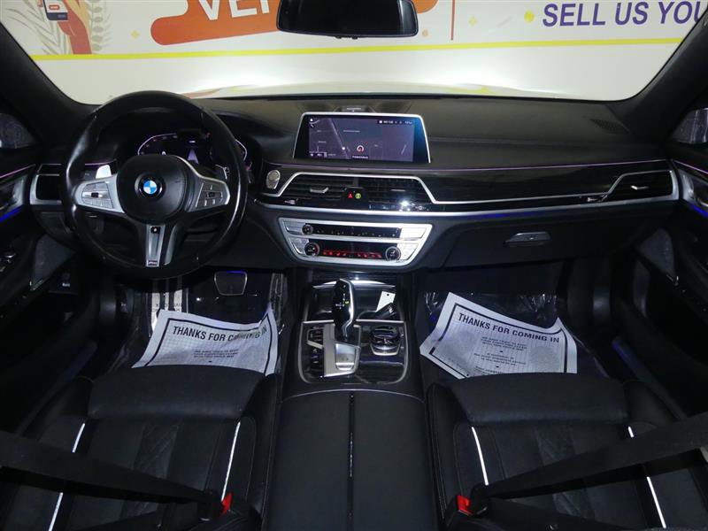 Used 2022 BMW 750i xDrive w/ Executive Package AWD/4WD image 8