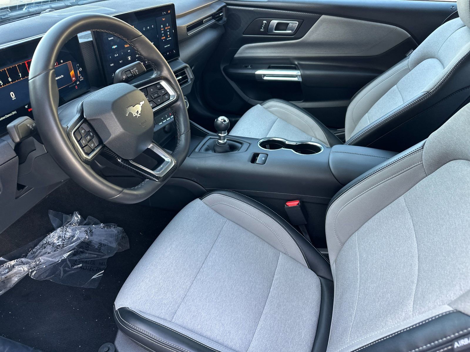 Used 2024 Ford Mustang GT RWD image 11