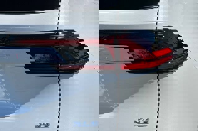 Certified 2025 Toyota Grand Highlander FWD image 35