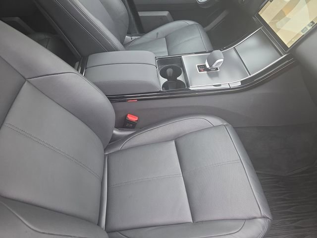 Certified 2025 Land Rover Range Rover Velar Dynamic SE AWD/4WD image 12