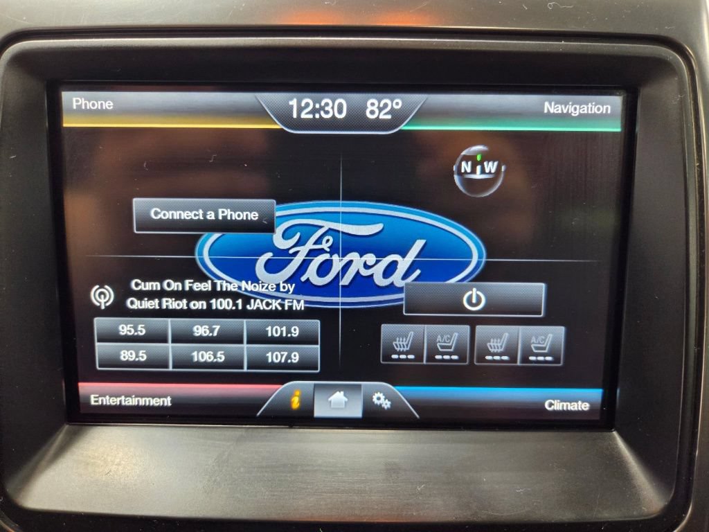 Used 2014 Ford F150 Raptor w/ Equipment Group 801A Luxury AWD/4WD image 40
