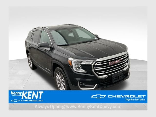 Used 2024 GMC Terrain SLT