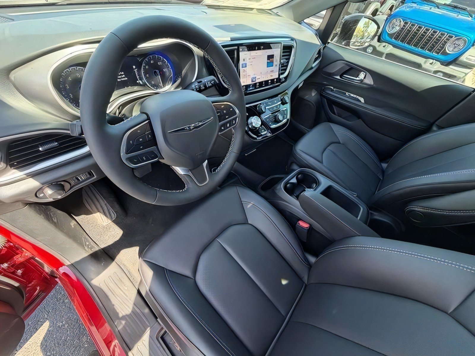 New 2026 Chrysler Voyager LX FWD image 14