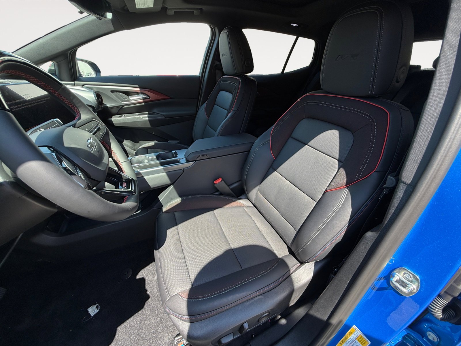 New 2025 Chevrolet Equinox EV RS w/ Active Safety Package 3 AWD/4WD image 10