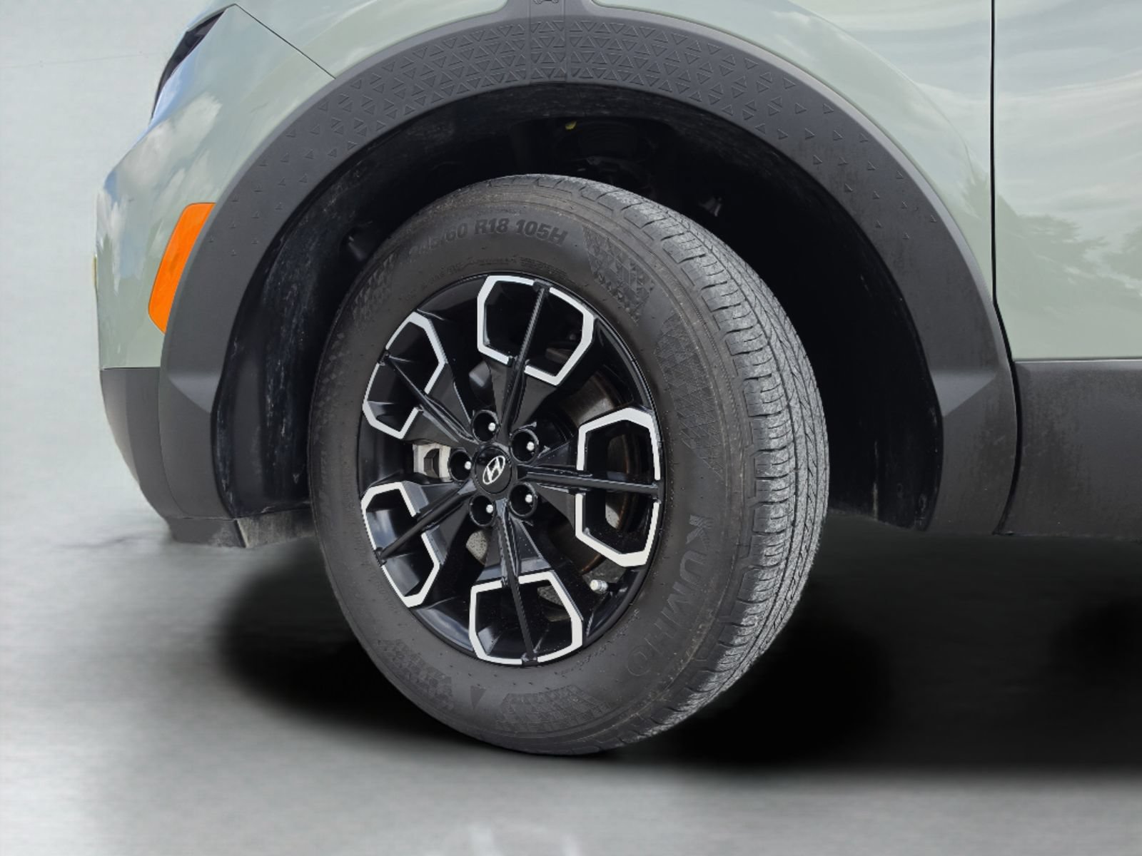Used 2024 Hyundai Santa Cruz SE AWD/4WD image 36