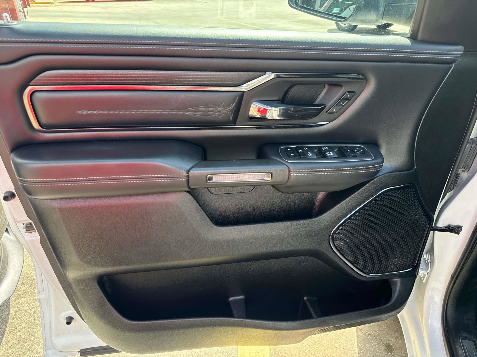 Certified 2024 RAM 1500 Limited image 19