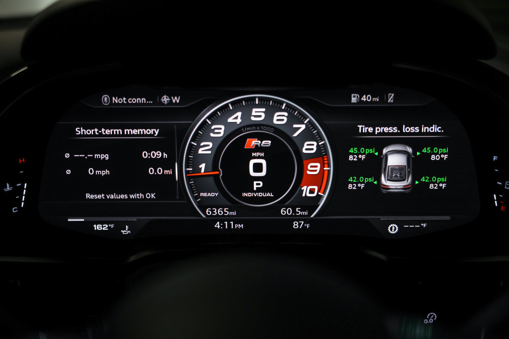 Used 2018 Audi R8 V10 plus AWD/4WD image 35