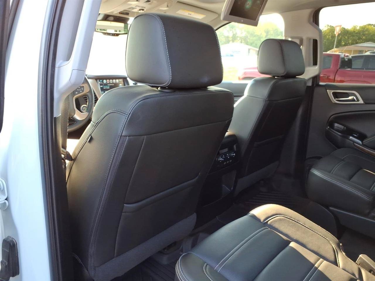 Used 2019 GMC Yukon Denali w/ Denali Ultimate Package AWD/4WD image 11