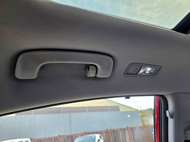 Used 2016 Hyundai Sonata Limited w/ Option Group 02 image 26