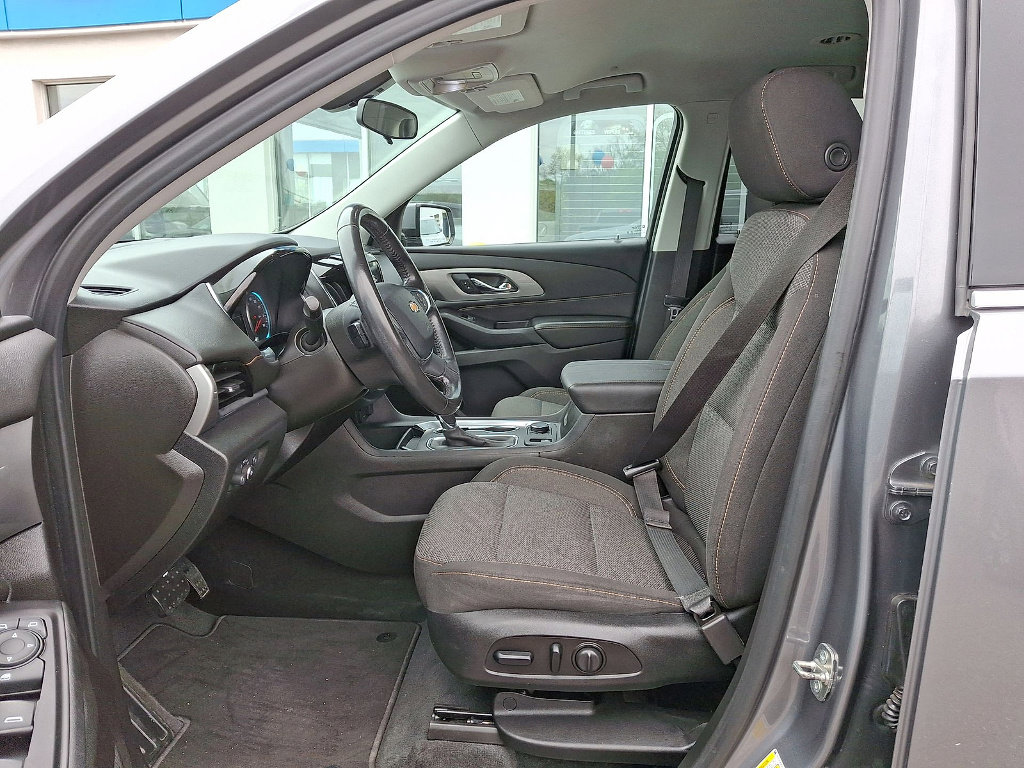 Certified 2019 Chevrolet Traverse LT FWD image 11