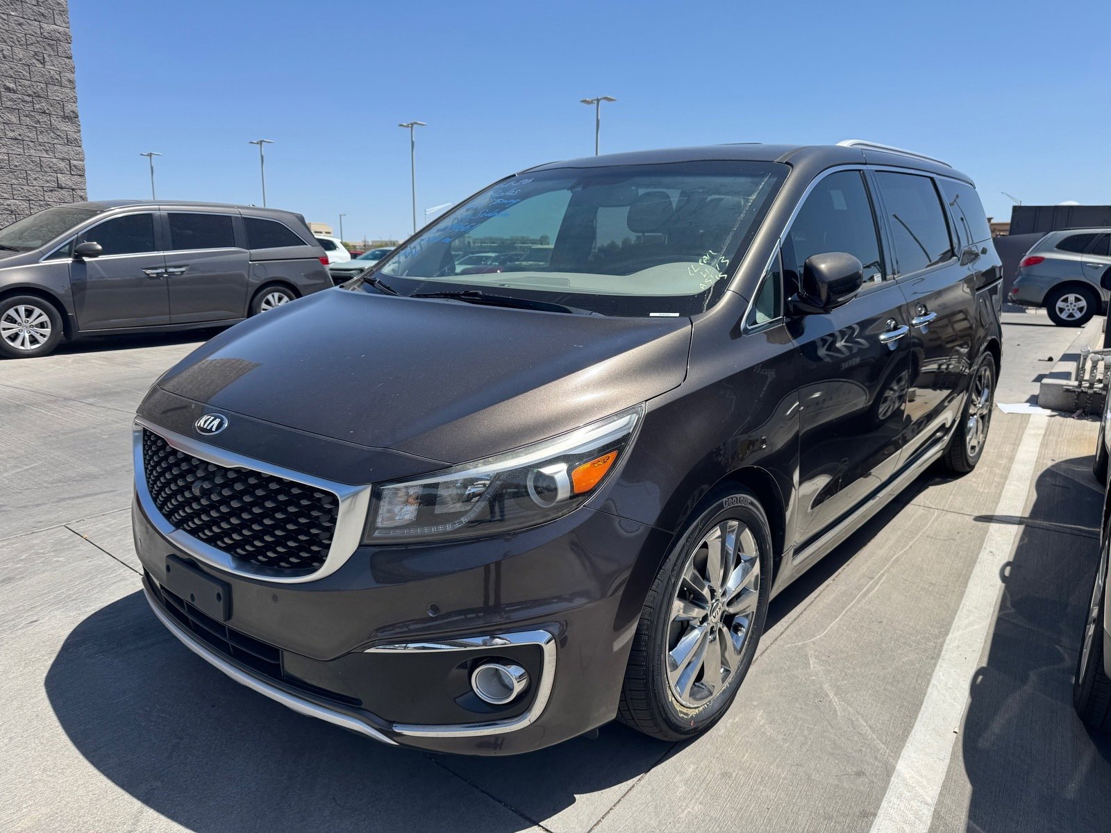 Used 2018 Kia Sedona SX Limited w/ SX Limited Prestige Package image 2