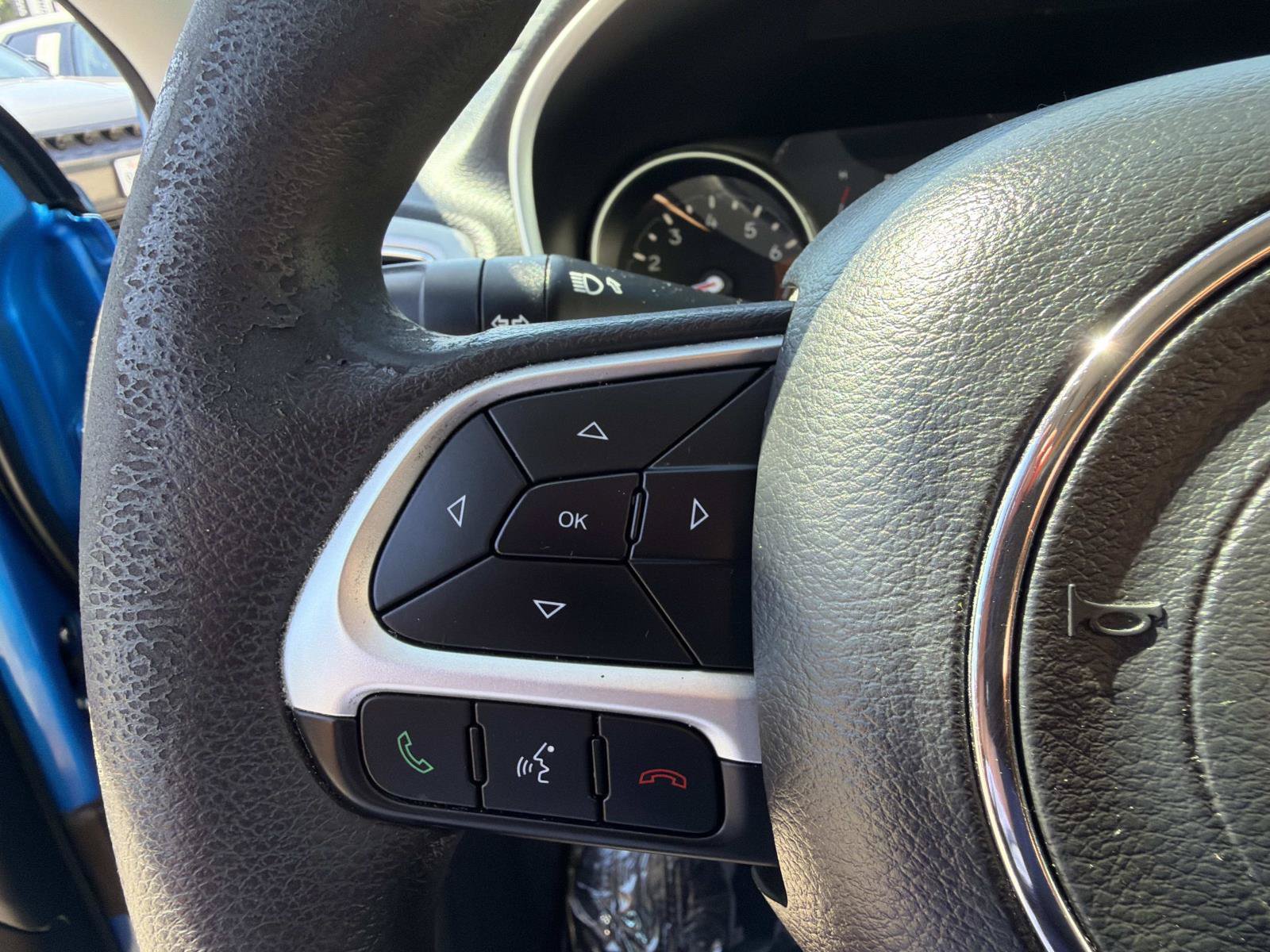 Used 2021 Jeep Compass Sport FWD image 19