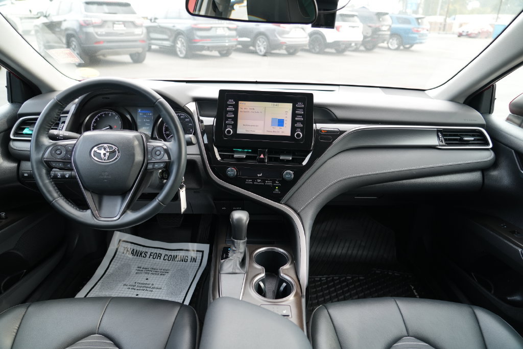 Used 2023 Toyota Camry SE FWD image 22