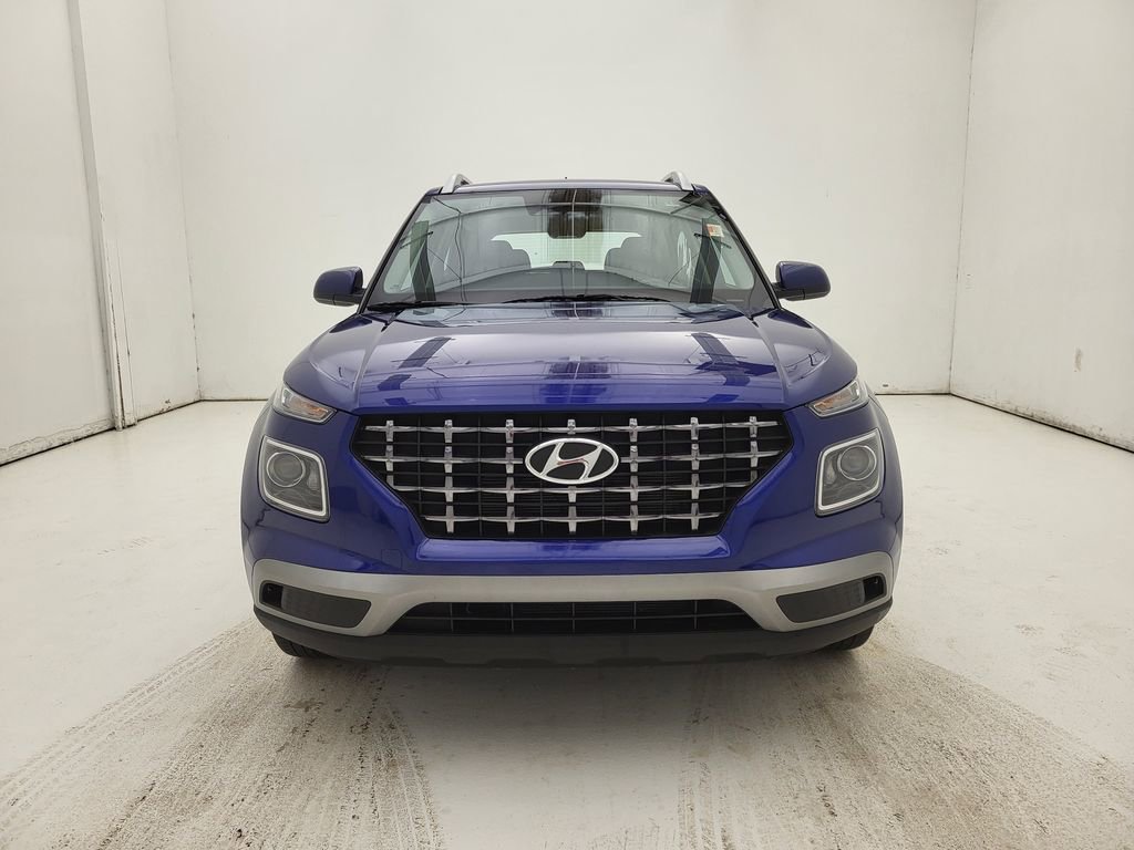 Used 2025 Hyundai Venue SEL image 19