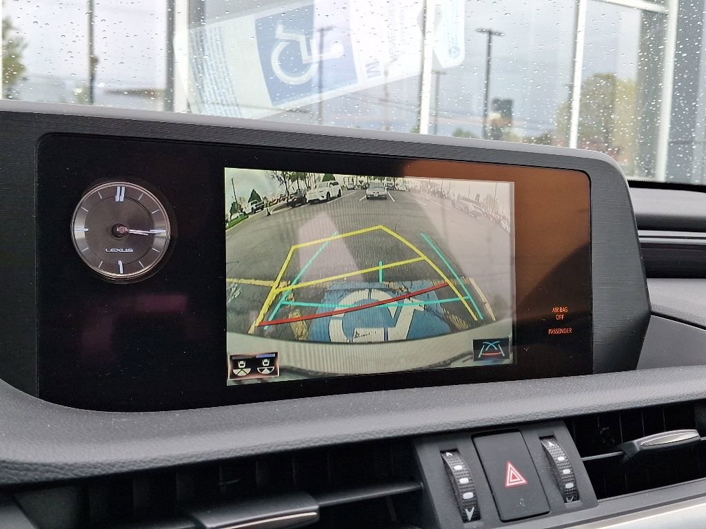 Used 2019 Lexus ES 350 w/ Premium Package FWD image 5