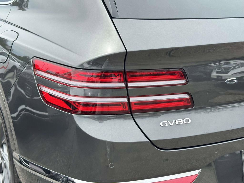 Certified 2026 Genesis GV80 2.5T Advanced AWD/4WD image 10