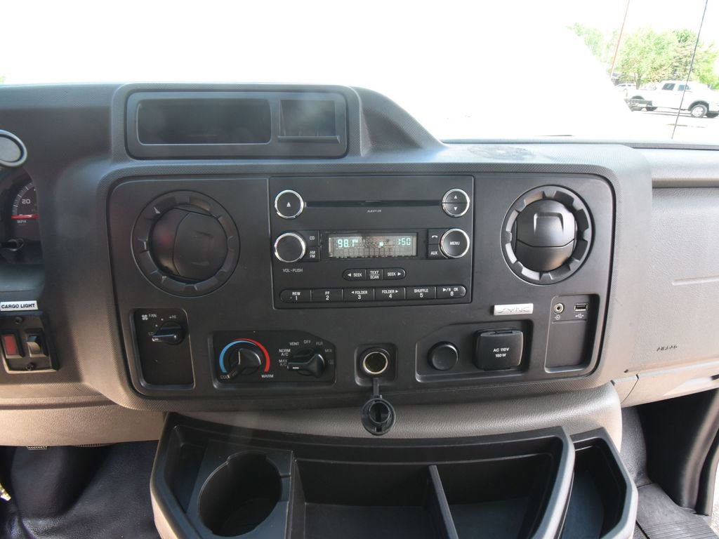 Used 2019 Ford E-350 and Econoline 350 Super Duty w/ Power Windows & Locks Group RWD image 37