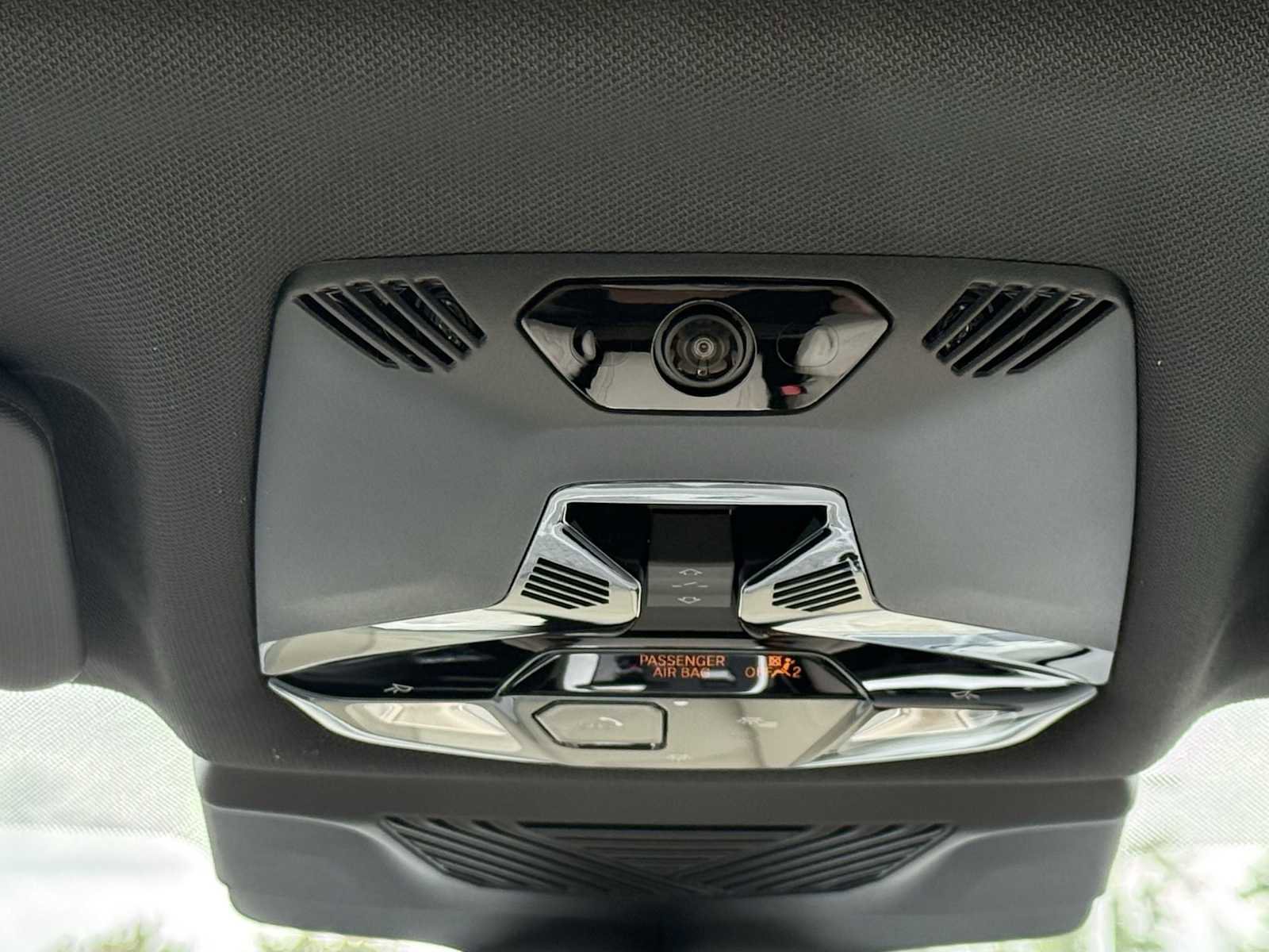 Used 2025 BMW X1 xDrive28i w/ Premium Package image 35