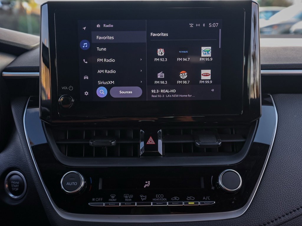 Used 2023 Toyota Corolla SE image 29