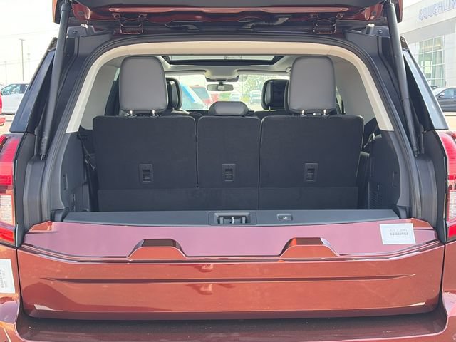 New 2027 Ford Expedition Active AWD/4WD image 8