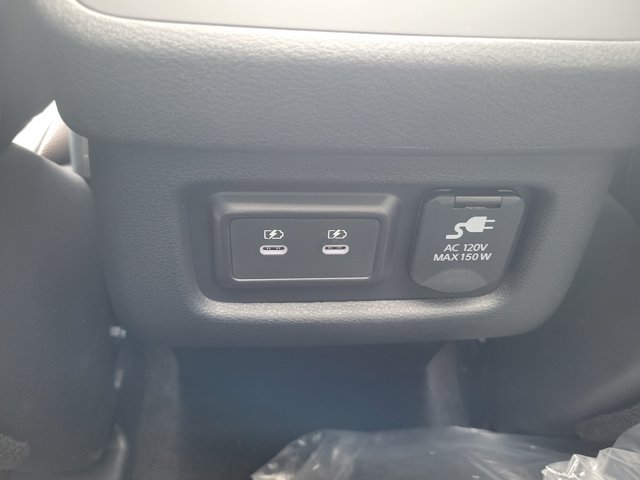 New 2026 Nissan Pathfinder Platinum AWD/4WD image 36