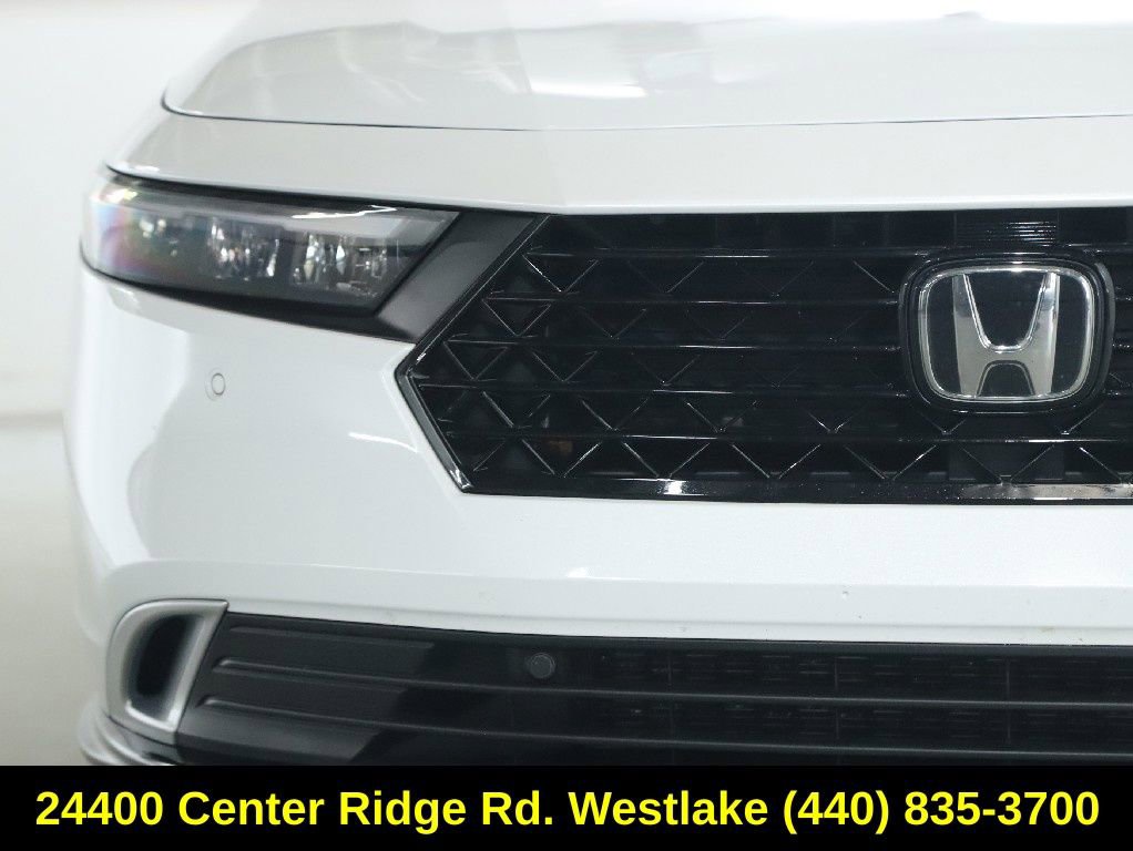 Used 2025 Honda Accord Touring image 7