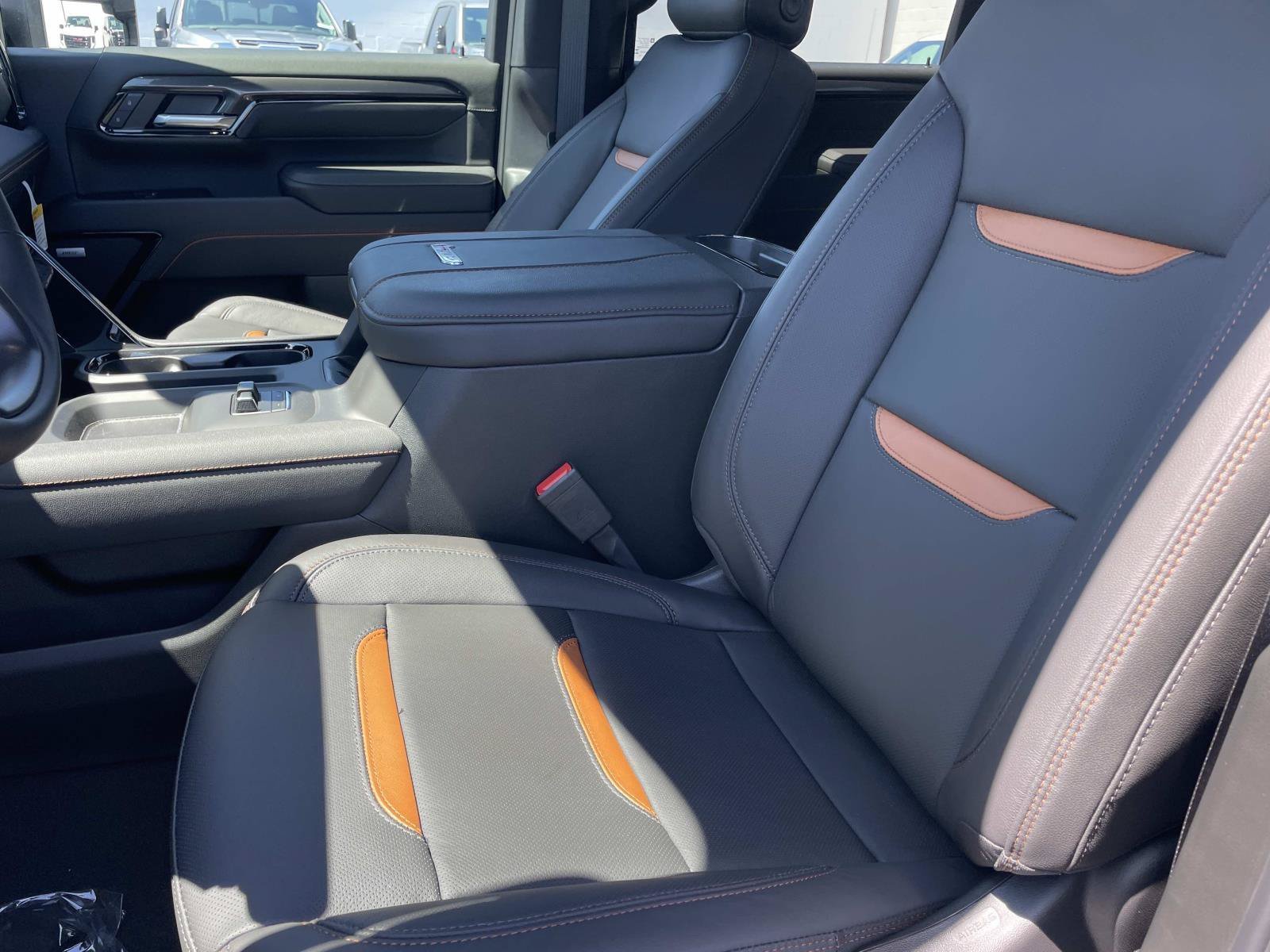 New 2026 GMC Sierra 2500 AT4 w/ AT4 Premium Plus Package AWD/4WD image 23