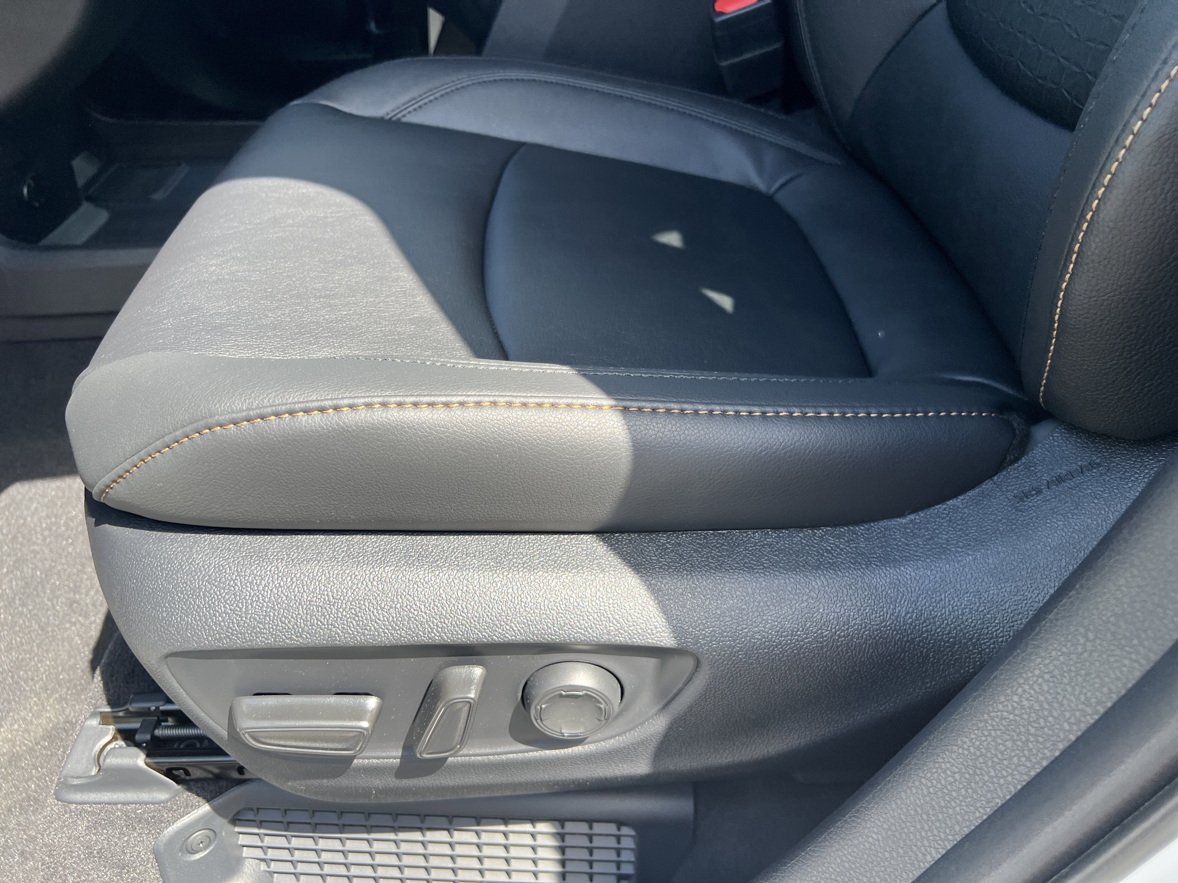 New 2026 Toyota Sienna XLE Woodland Edition image 11