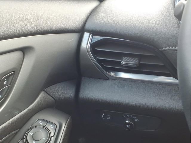 Certified 2023 Chevrolet Traverse LT image 20