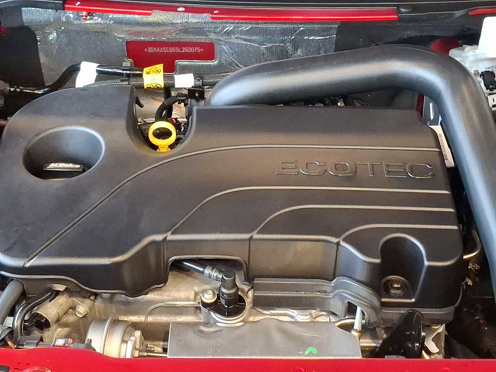 Certified 2025 Chevrolet Equinox ACTIV w/ Safety and Technology Package image 28