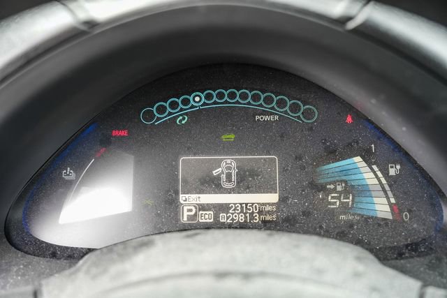 Used 2017 Nissan Leaf SL w/ Premium Package image 16