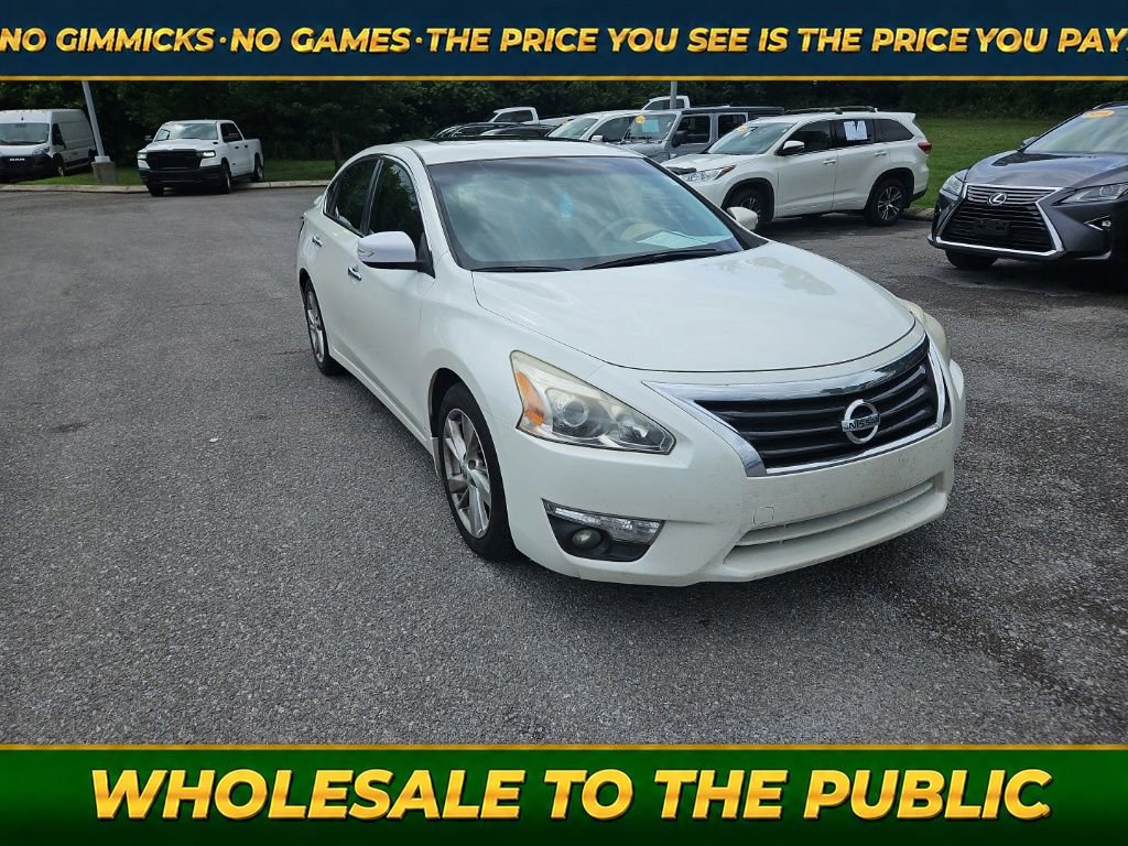 Used 2015 Nissan Altima 2.5 SL w/ Moonroof Package FWD image 1