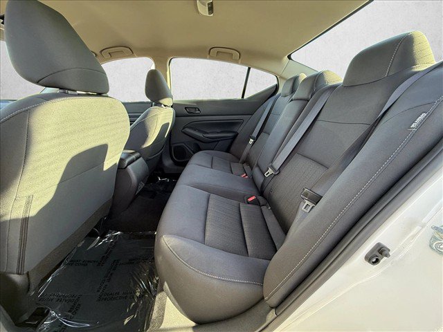 Used 2025 Nissan Altima 2.5 SV FWD image 20