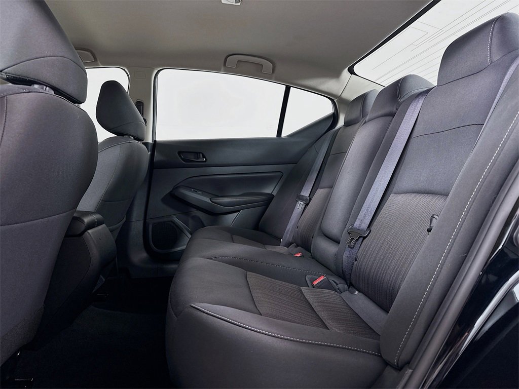 Used 2024 Nissan Altima 2.5 SV image 21