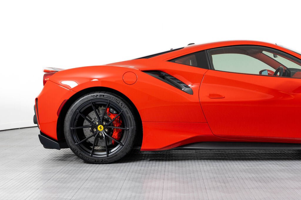 Certified 2019 Ferrari 488 Pista Coupe RWD image 20