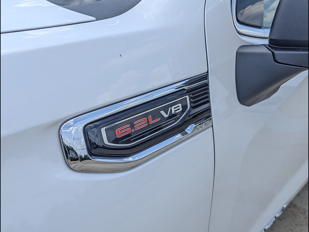 Used 2021 GMC Sierra 1500 Denali w/ Denali Ultimate Package AWD/4WD image 13