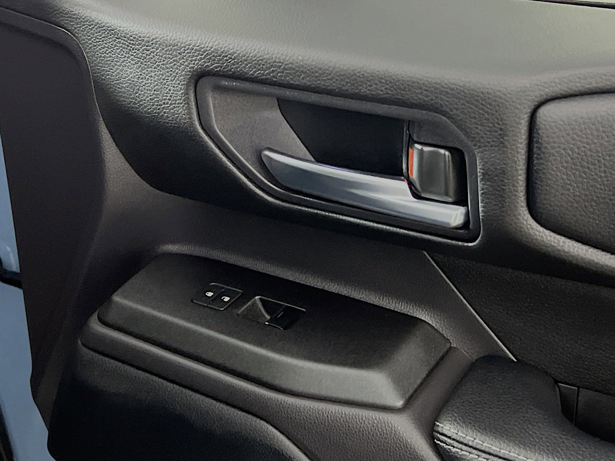 Used 2025 Toyota Land Cruiser Base image 32