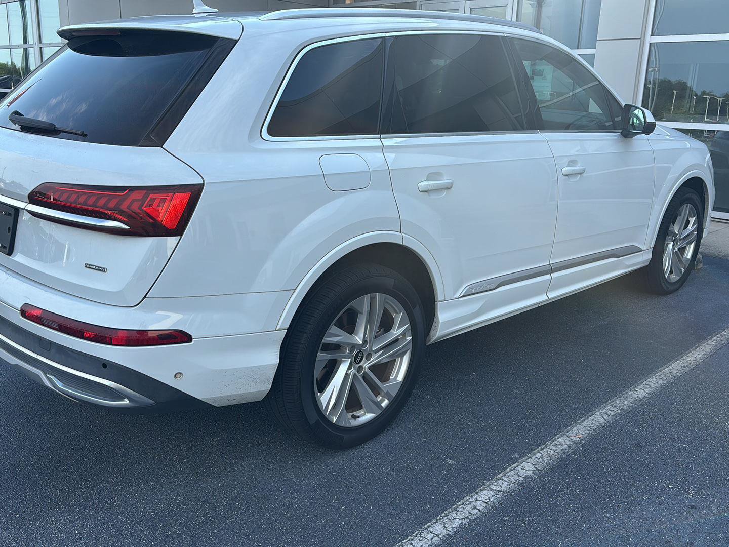 Used 2021 Audi Q7 2.0T Premium Plus w/ Executive Package AWD/4WD image 12