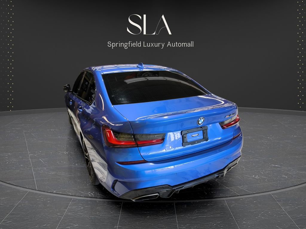 Used 2022 BMW M340i RWD image 4