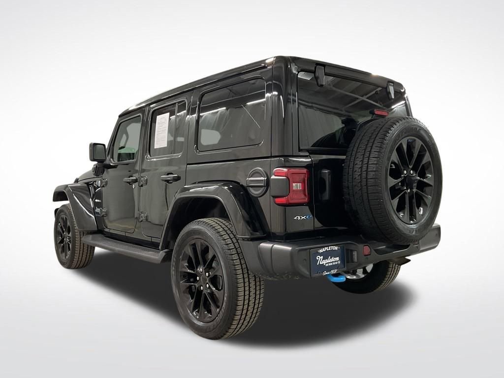 Used 2023 Jeep Wrangler Unlimited Sahara w/ Cold Weather Group image 2